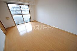 グッド　フラットIII 3階1Kのリビング/ダイニング