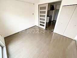 アドラブール 602 6階1DKのリビング/ダイニング