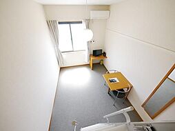 レオパレスプロパッサ大泉 302 3階1Kのリビング/ダイニング