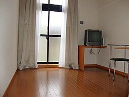 レオパレス磯 103 1階1Kのリビング/ダイニング