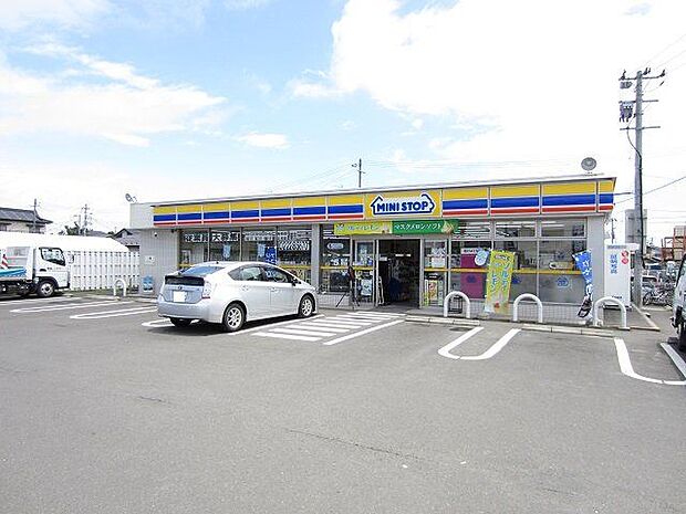 ミニストップ仙台上飯田店 徒歩5分。 360m