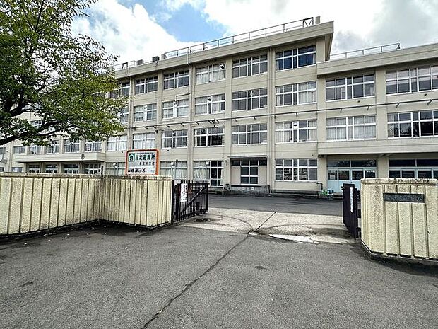 仙台市立幸町中学校 徒歩12分。 890m