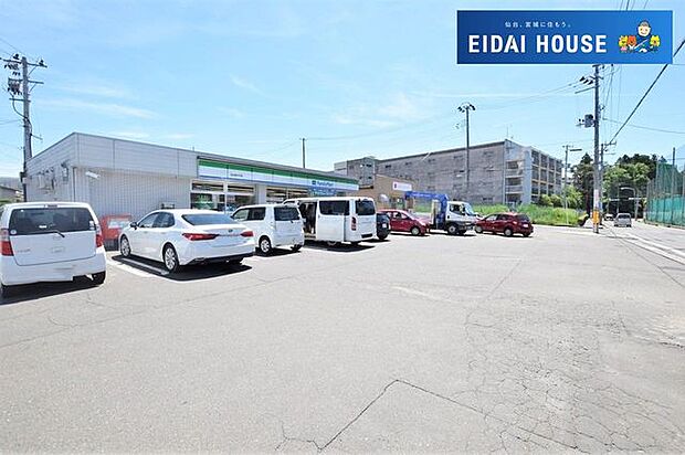 ファミリーマート仙台西の平店 徒歩9分。 670m