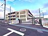 周辺：仙台市立中山小学校 徒歩10分。 760m