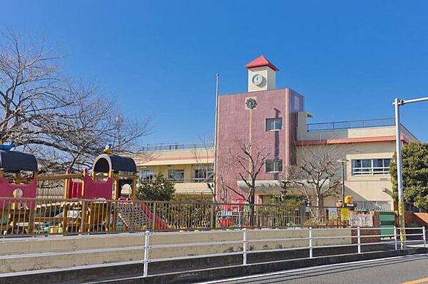 新検見川幼稚園 徒歩10分。 730m