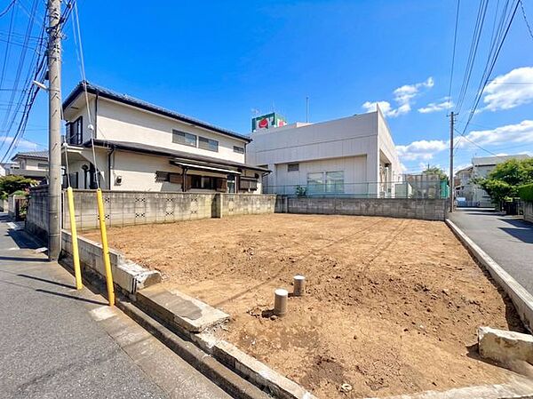 「ここに自分たちのマイホームが建つのか…」と想像するだけでワクワクしますね！ＬｉｖｅＡｌｌはお客様の家探しのお手伝いを全力でさせて頂きます♪土地に関する質問や、ローンのご相談などまずはお問合せ下さい☆