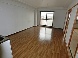 プランドール耳原 402号室 4階3LDKのリビング/ダイニング