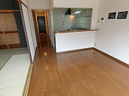 サクセス東太田 402号室 4階2DKのリビング/ダイニング