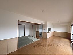 メディアス亀岡5番館 20階3LDKのリビング/ダイニング