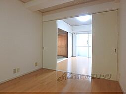 阪急京都本線 西院駅 バス20分 梅ノ宮神社前下車 徒歩2分の賃貸マンション 2階2DKのリビング/ダイニング