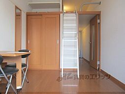 レオパレス嵐山II 104 1階1Kのリビング/ダイニング