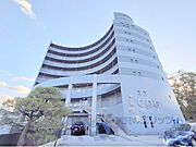 亀岡駅より徒歩6分 8階 築31年10ヶ月の賃貸物件