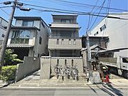 二条城前駅より徒歩1分 3階 築20年の賃貸物件