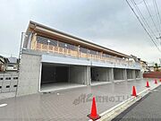 北大路駅よりバス8分 徒歩1分 1階 築2年1ヶ月の賃貸物件
