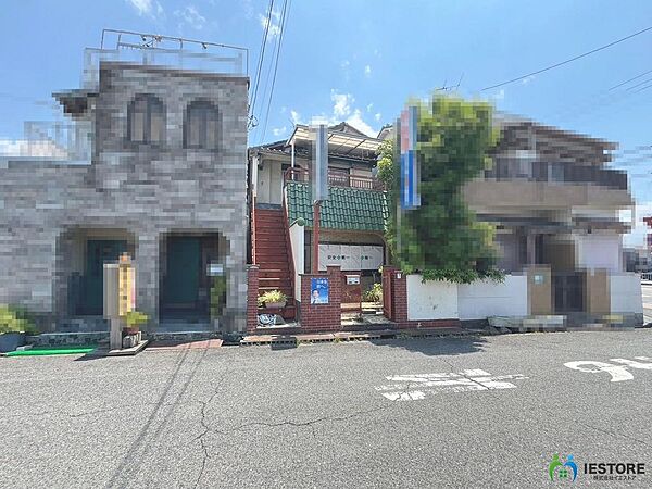 セブンイレブン堺鳳西町1丁店まで徒歩７分！ちょっとしたお買い物に便利ですね♪