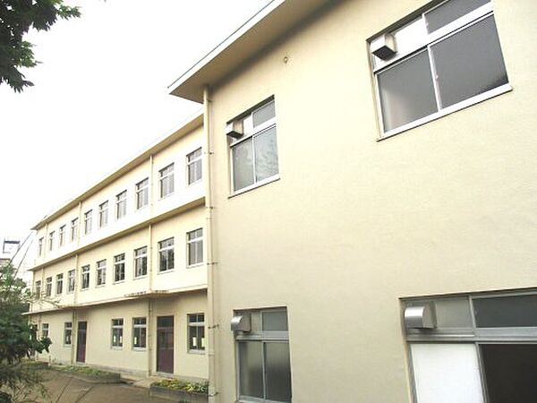 高石中学校