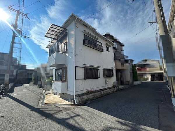 建物は木・鉄骨造です。