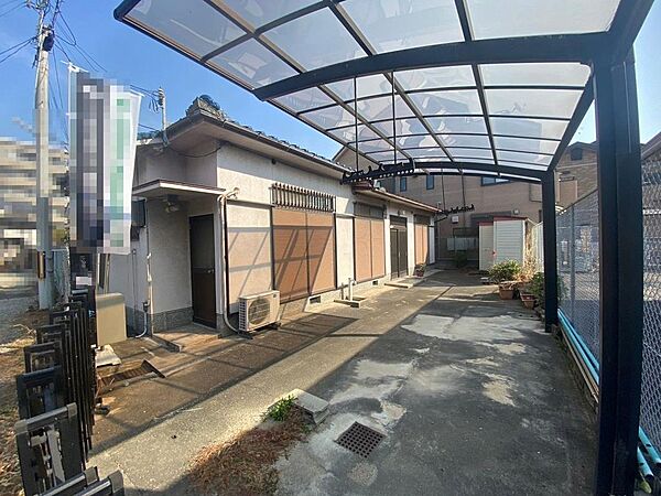 現地見学予約は当日から承っております！いつでもお気軽にお問い合わせ下さいませ♪