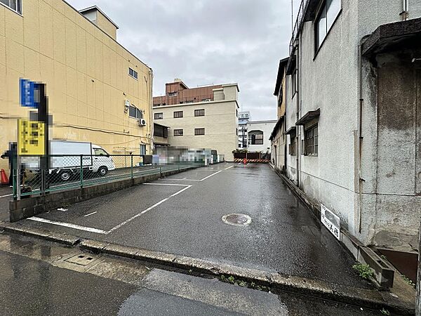 【閑静な住宅地でのびのび子育て】閑静な住宅地で子育て家族にピッタリ！毎日のお散歩も快適な緑に恵まれたエリアです♪