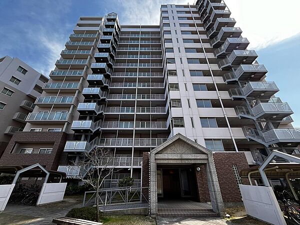 外観：327002224910