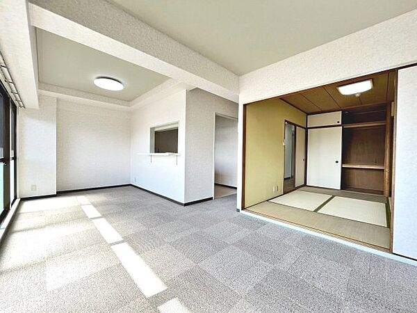 LDKは約16帖とゆとりのある広さです♪