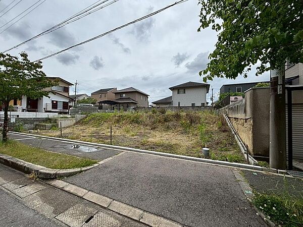 間口約８．２３ｍ！開放感のあるお住まいになりますね！