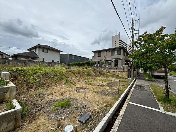 お家探しを始めてみようと思われたら是非【イエストア】までお気軽にご相談下さいませ♪