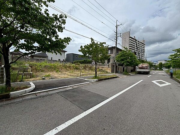 【土地約４７．９１坪】駐車スペースも確保できますよ♪愛車の置き場所に困りません！