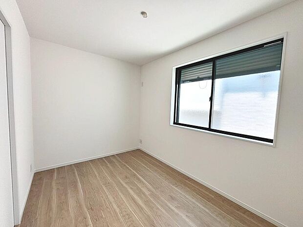 4LDKのゆとりある間取りですので、子供部屋や趣味のお部屋も作れますね♪ 資料請求だけでもお気軽にお問い合わせください!