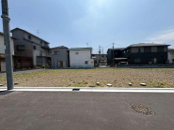 ＪＲ阪和線「久米田」駅まで徒歩１５分♪毎日の通勤や通学に便利ですよ！忙しい朝や遅い帰宅時にも安心ですね！