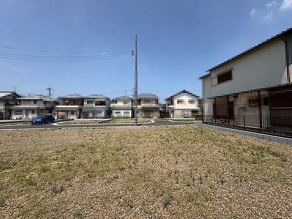 現況更地ですので、すぐにお家を建てられますね♪