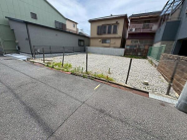 東向きにつき日当たり良好♪ぜひ現地でお確かめください！