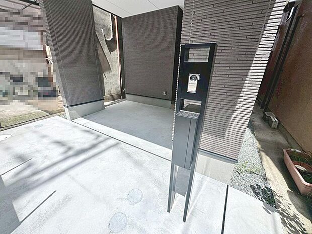 【駐車場】愛車の置き場所に困らないですね♪