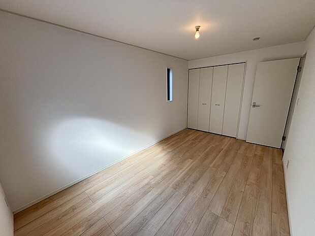 全居室収納有!家族の思い出も大切に保管出来て嬉しいですね♪収納場所に困らず綺麗な室内を保てそうですね!