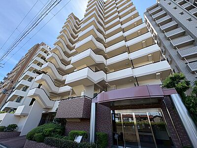 外観:南海高野線「沢ノ町」駅まで徒歩6分!毎日の通勤・通学に便利ですね♪忙しい朝や遅い帰宅時にも安心です! 外観:南海高野線「沢ノ町」駅まで徒歩6分!毎日の通勤・通学に便利ですね♪忙しい朝や遅い帰宅時にも安心です!