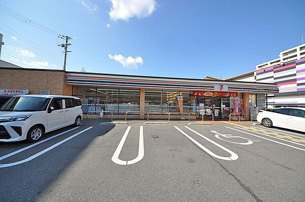 セブンイレブン堺蔵前町店まで徒歩７分