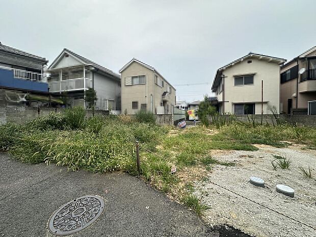 現地見学当日から承っております♪現地周辺の環境や、駅までの道のりなど周辺環境も合わせてご確認いただき、ぜひご検討ください!
