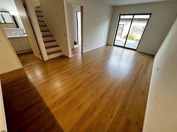 令和７年１１月完成済！綺麗なお住まいで新生活始めませんか♪現地見学当日から予約可能です！是非現地にてご確認ください♪