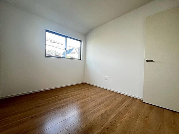 お家探しを始めてみようと思われたら是非【イエストア】までお気軽にご相談下さいませ♪