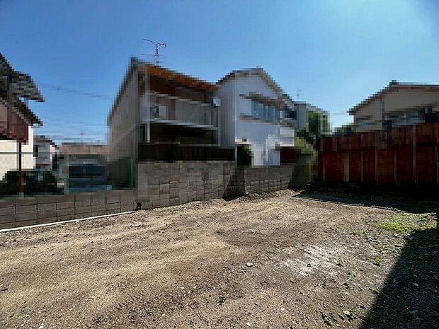 ウォークインクローゼットありますよ!季節の物や家族の思い出も大切に保管出来て嬉しいですね♪