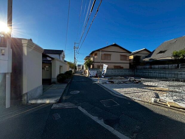 【玄関】大きなシューズボックス付!散らかりがちな玄関も片付きますね♪