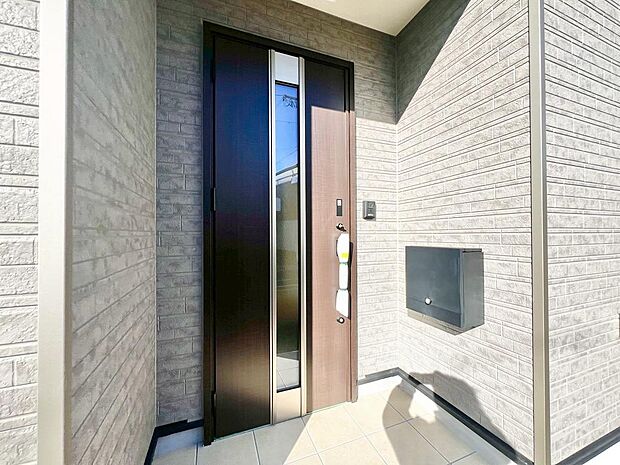 現地見学予約は当日から承っております！お気軽にお問い合わせ下さいませ♪