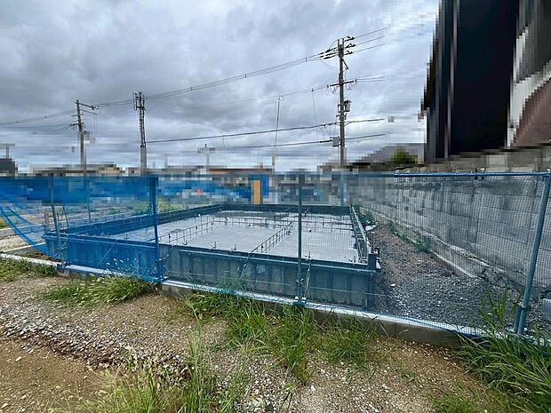 【閑静な住宅地でのびのび子育て】閑静な住宅地で子育て家族にピッタリ。毎日のお散歩も快適な緑に恵まれたエリアです。