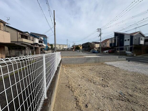 ＪＲ阪和線「信太山」駅まで徒歩１４分♪毎日の通勤や通学に便利です！忙しい朝や遅い帰宅時にも安心ですね！