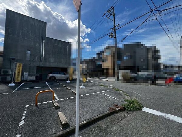 【周辺施設もご紹介可能】お住まいになった際のイメージをお持ちいただくため、周辺施設へのご案内も致します♪お気軽にお申し付けください！