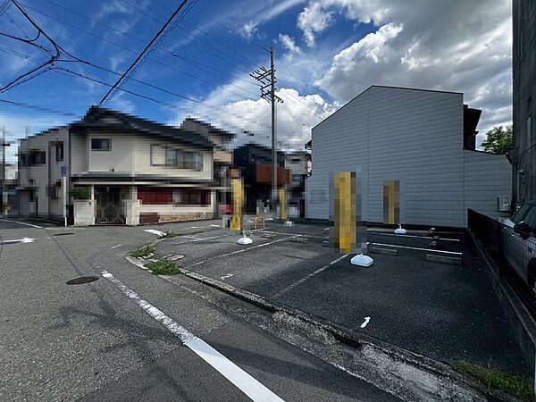 コノミヤまで徒歩１０分♪ライフまで徒歩１２４分♪ローソンまで徒歩６分♪マツモトキヨシまで徒歩１１分♪ニトリまで徒歩１１分♪お買い物に便利な立地ですね！