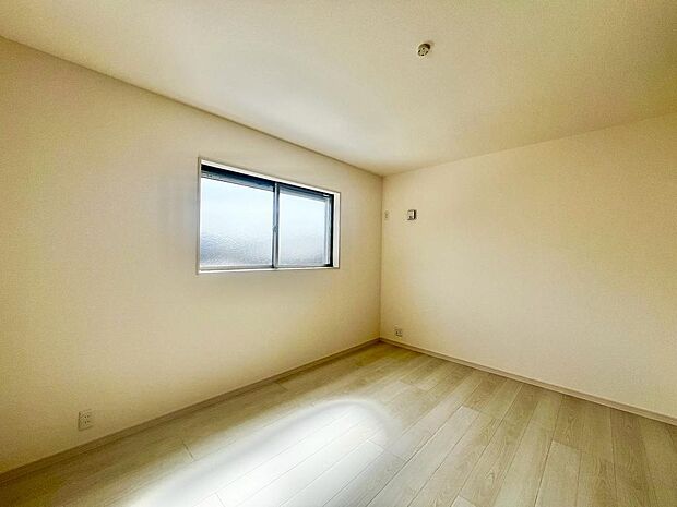 【3LDK〜4LDKの暮らしやすい間取り】テレワークのお仕事部屋、子供部屋等、ライフスタイルや家族構成に合わせて多目的にご使用いただけます♪