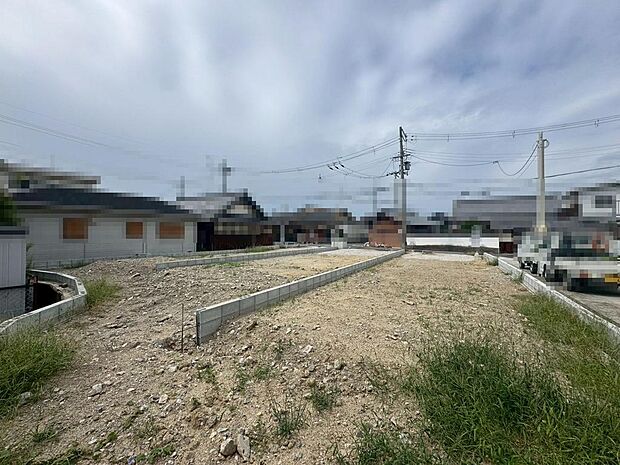 【2LDK+2S+タタミコーナー〜3LDK+2Sのゆとりある間取り】テレワークのお仕事部屋、子供部屋等、ライフスタイルや家族構成に合わせて多目的にご使用いただけます♪