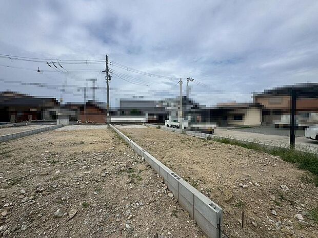 【閑静な住宅地でのびのび子育て】閑静な住宅地で子育て家族にピッタリ。毎日のお散歩も快適な緑に恵まれたエリアです。