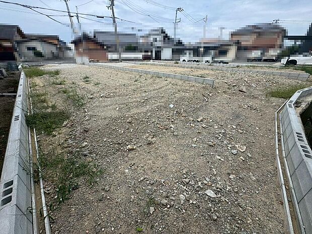 1帖以上のゆとりのある浴室ですよ!浴室乾燥機付きですので、雨の日でも洗濯物が干せますね♪